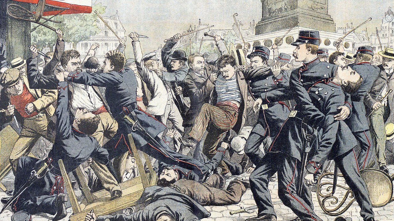"Le Petit Journal: Apaches battle Paris Police 14 August 1904."